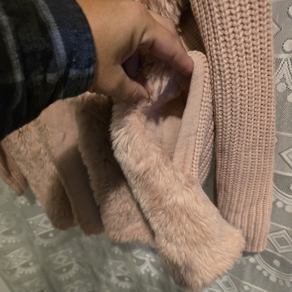 Roaman's Pink Faux Fur Rib Knit Cardigan Jacket Women's 22-24 1X - Picture 6 of 14